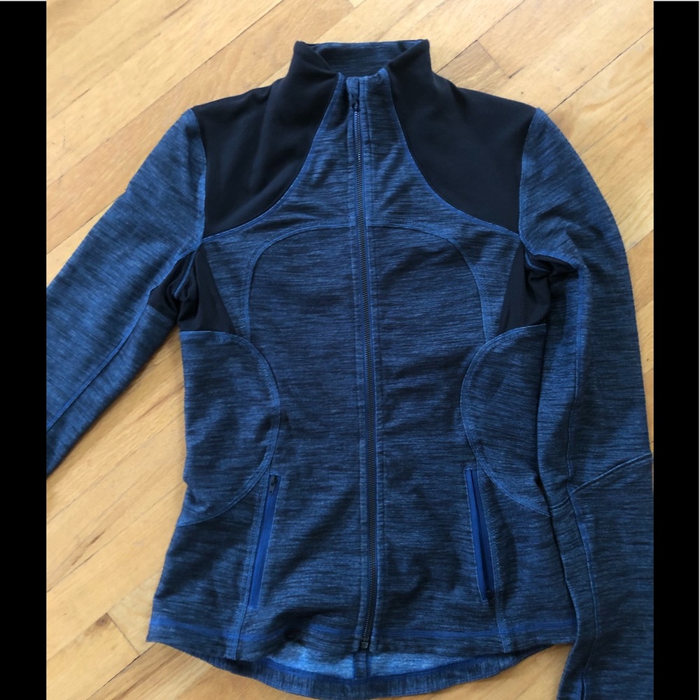 Lululemon Forme Jacket Denim Limitless, Size 8